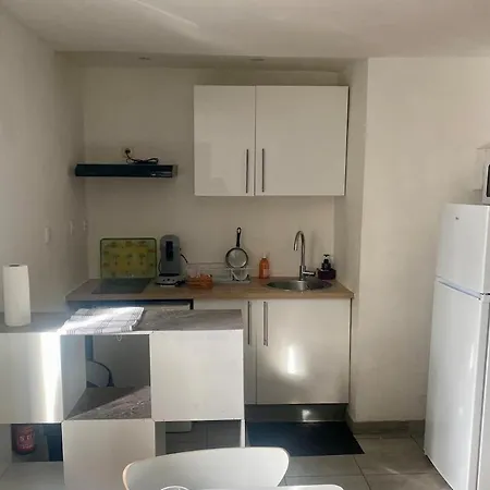 T3 Cosy A 8 Min De Centre アパート